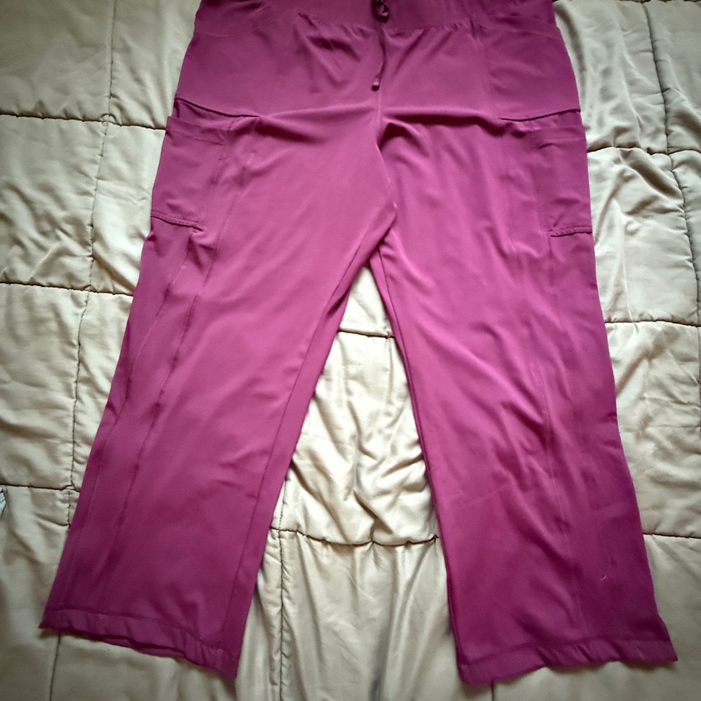 Women's Pink Cargo Pants